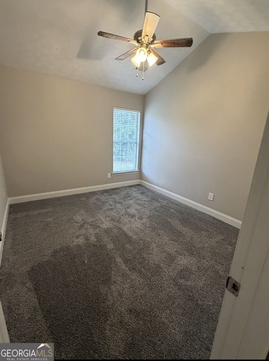 1321 Gates Circle Atlanta - Photo 18