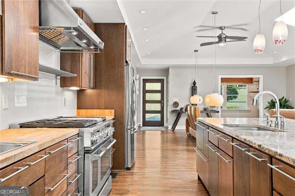 2145 Pine Forest Drive Atlanta - Photo 9