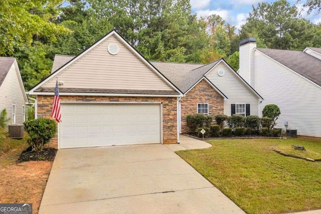 2789 Wynhaven Oaks Way Lawrenceville - main photo