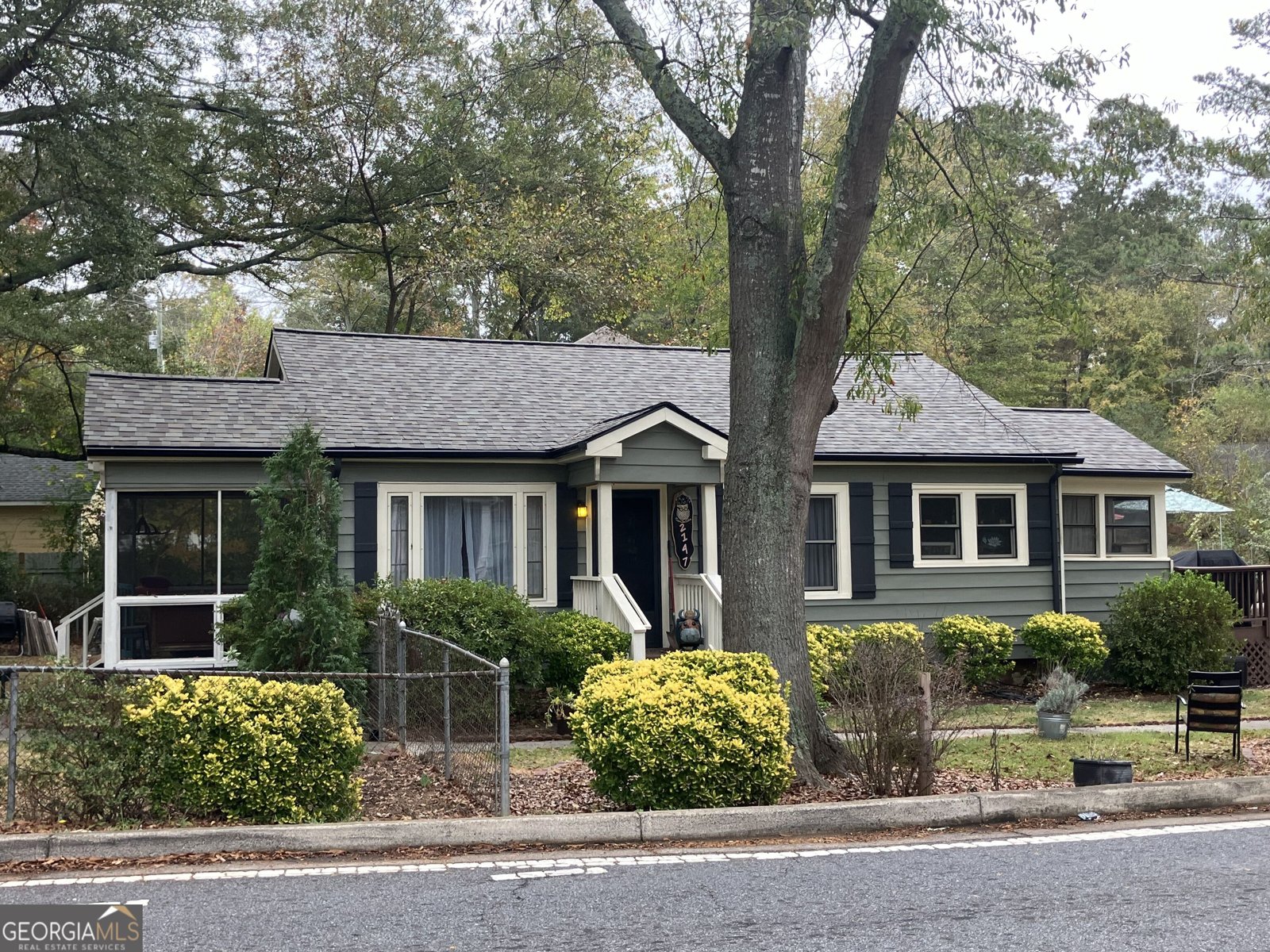 2147 Burnt Hickory Road Marietta - main photo