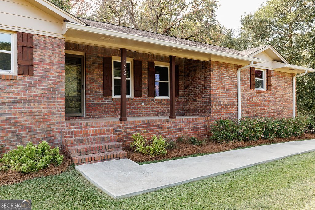 133 Woodhurst Drive Hartwell - main photo