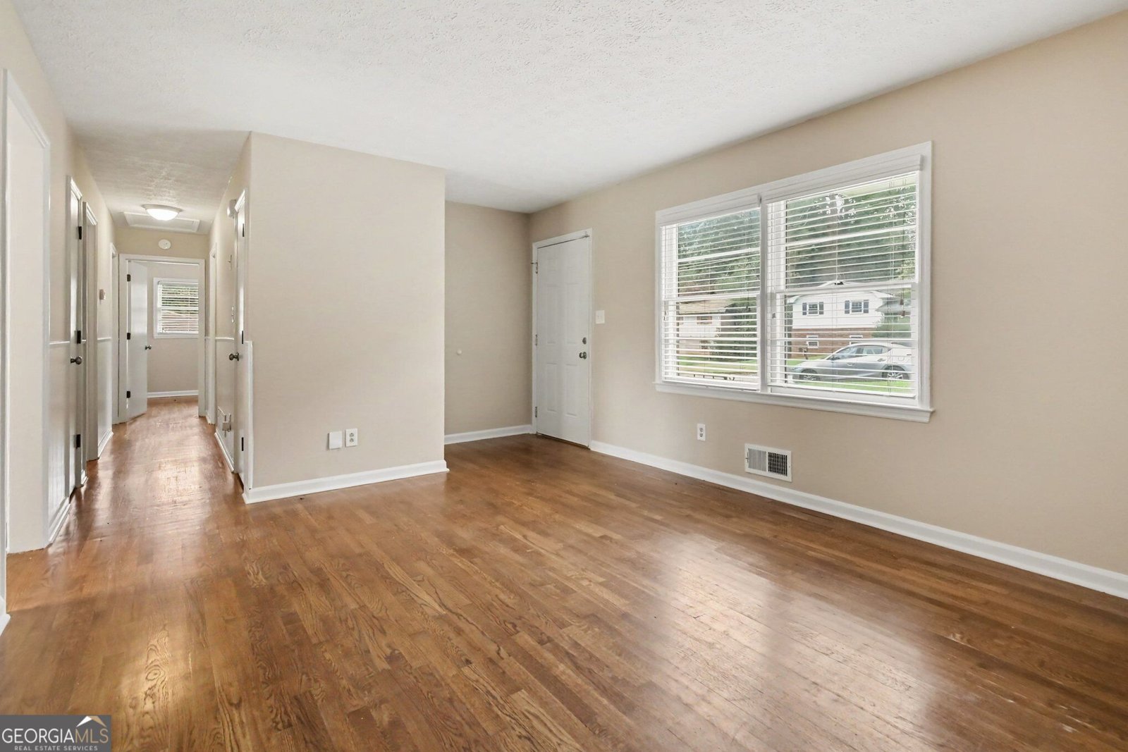 2541 Burton Circle Morrow - Photo 11