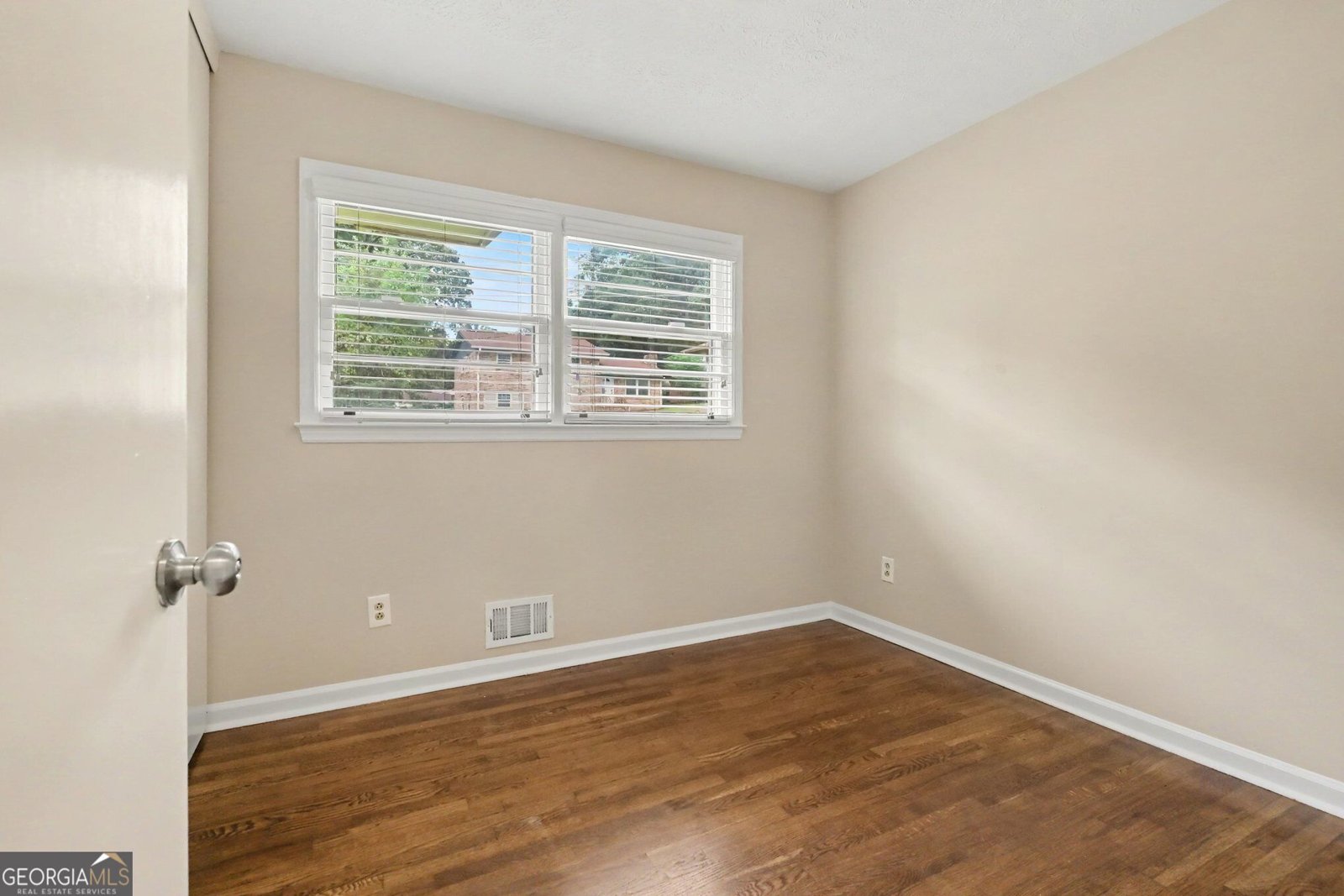 2541 Burton Circle Morrow - Photo 20
