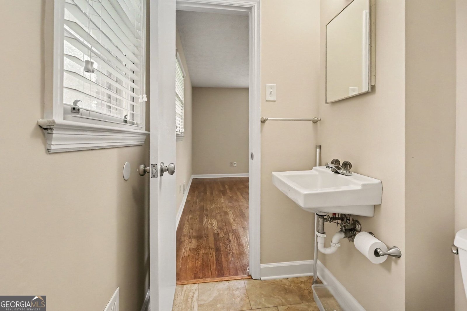 2541 Burton Circle Morrow - Photo 24