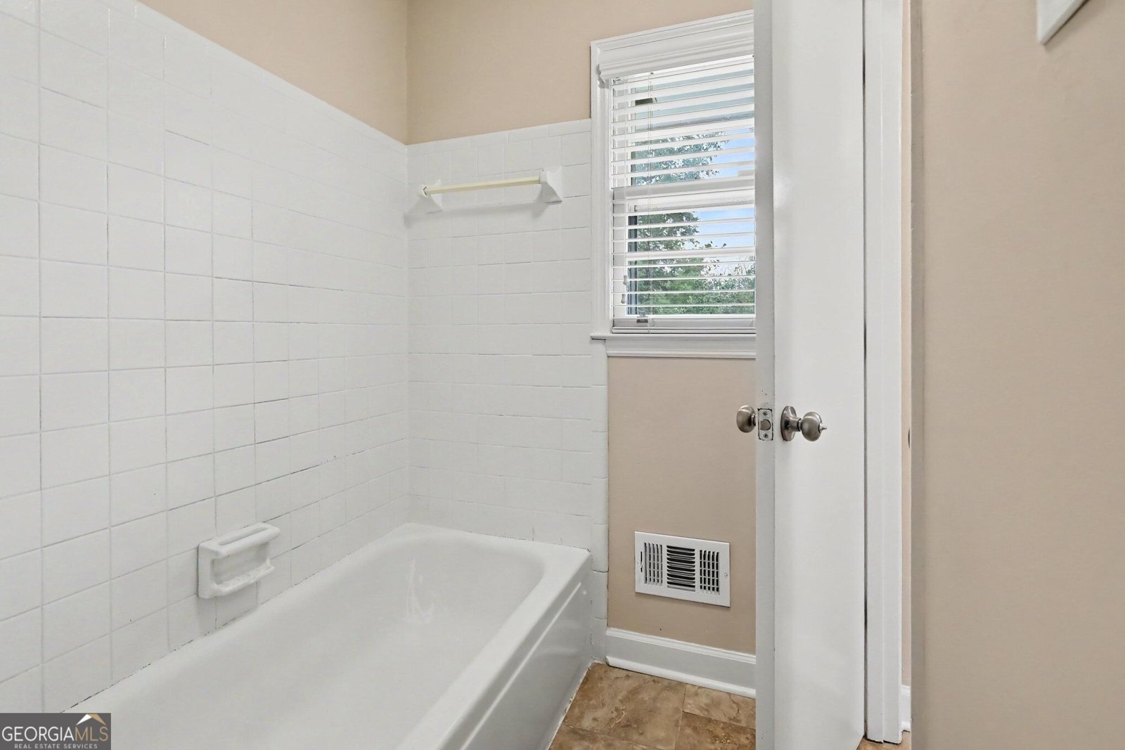 2541 Burton Circle Morrow - Photo 26