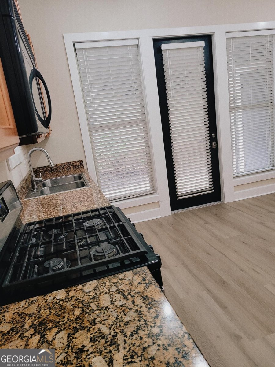 1195 Milton Terrace Atlanta - Photo 7