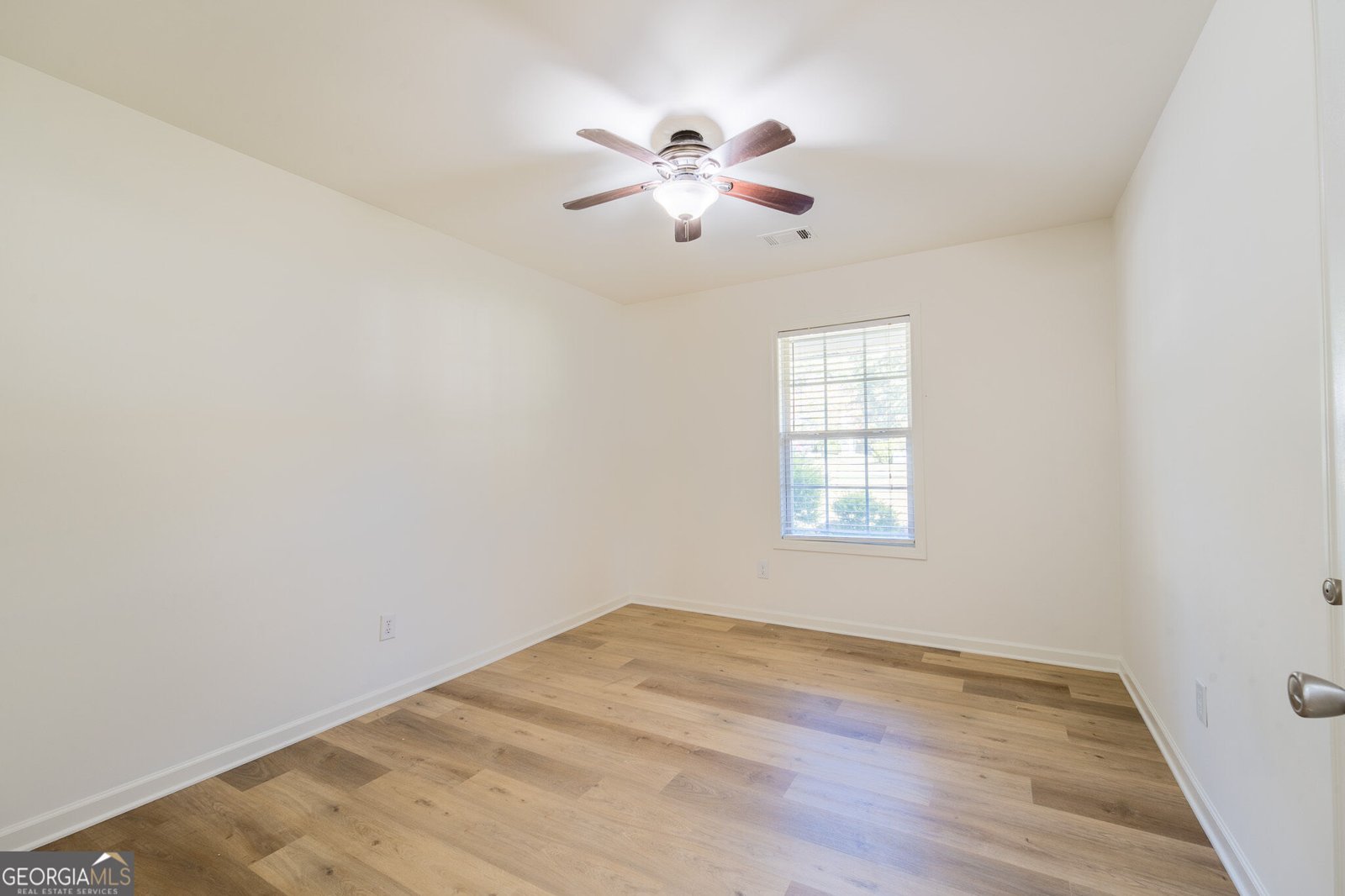 408 Wilshire Lane Bethlehem - Photo 18