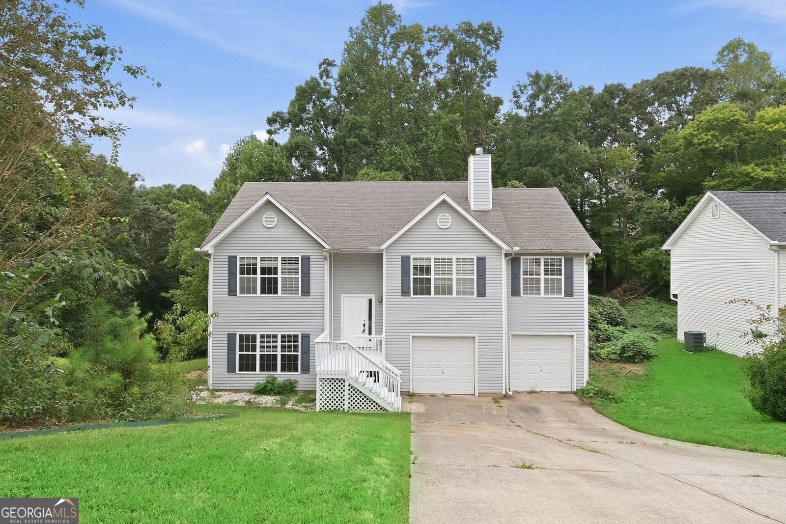 3852 Valley Creek Drive Flowery Branch - main photo