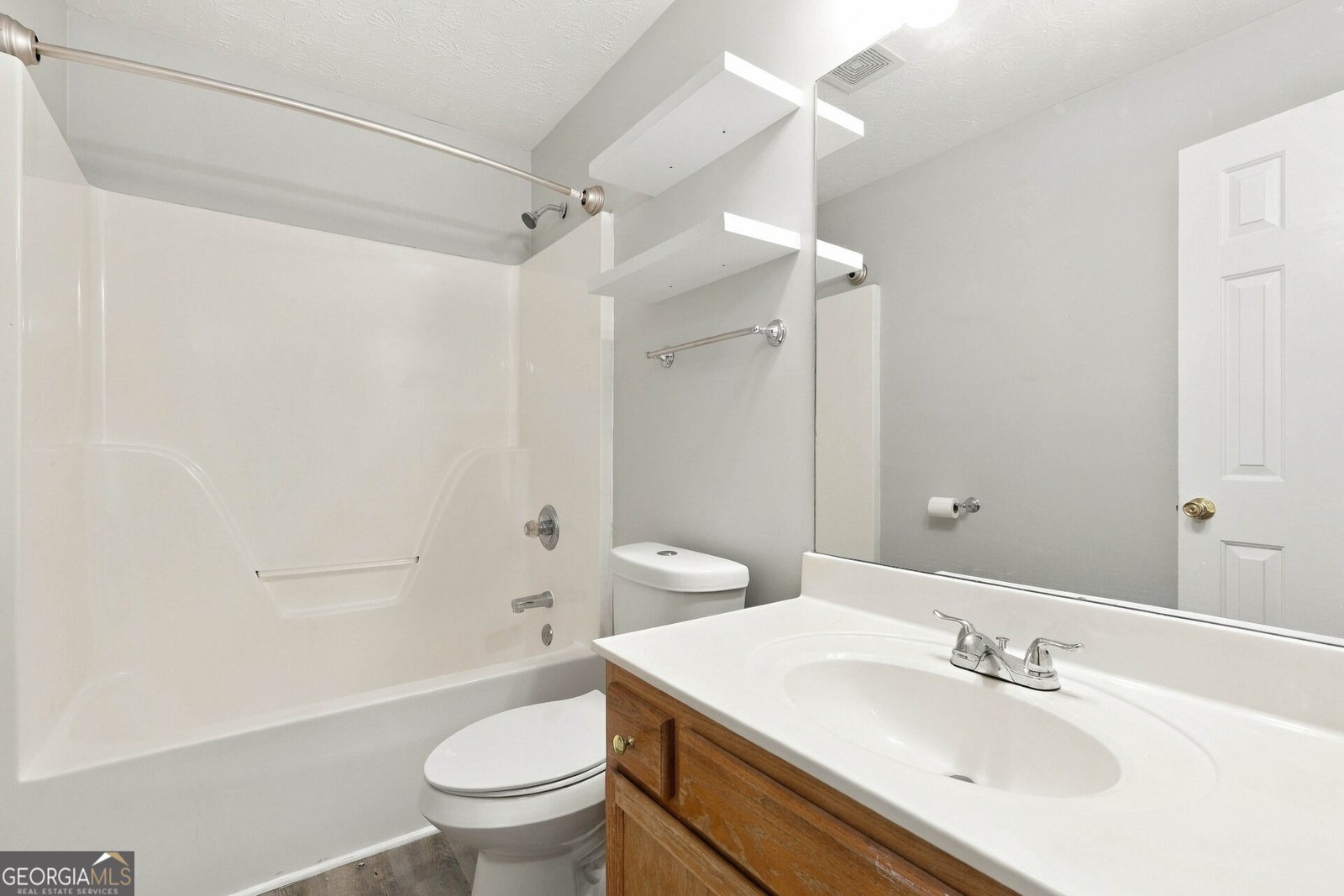 3852 Valley Creek Drive Flowery Branch - Photo 17