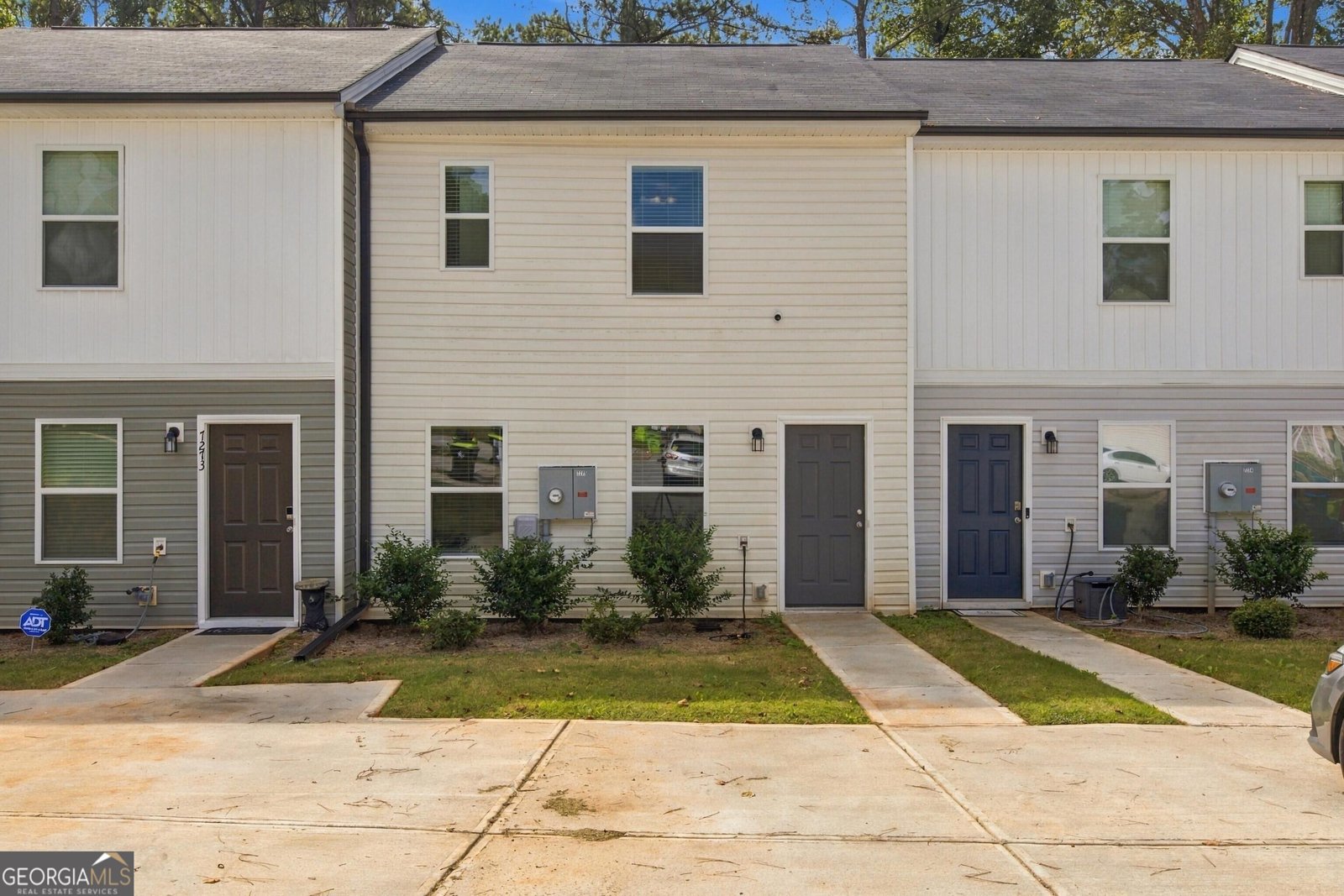 7275 Crestside Drive Austell - main photo