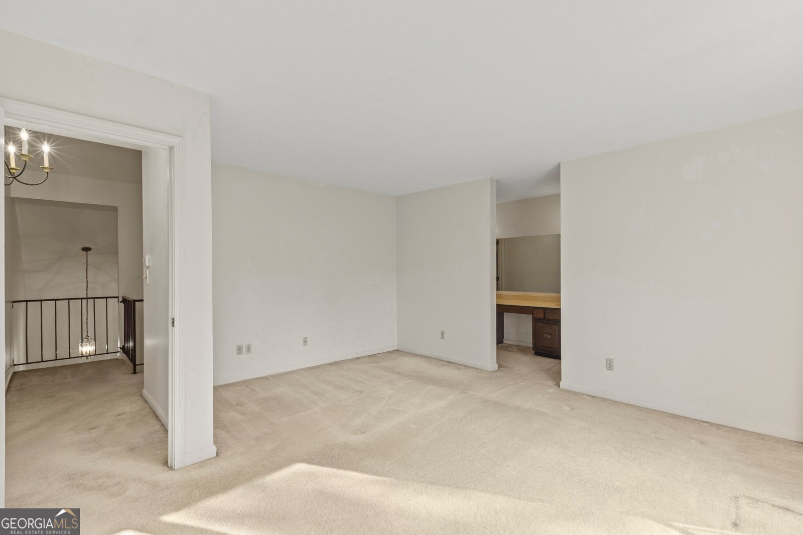 215 Leeward Lane Roswell - Photo 19