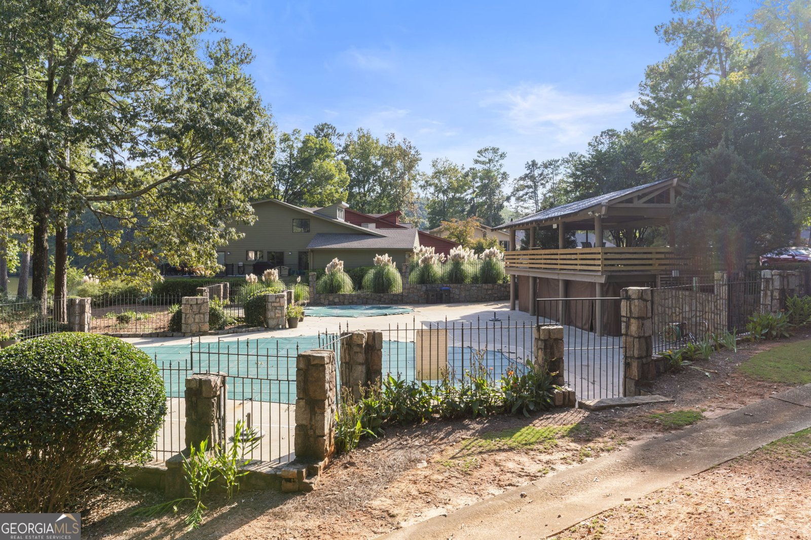 215 Leeward Lane Roswell - Photo 29