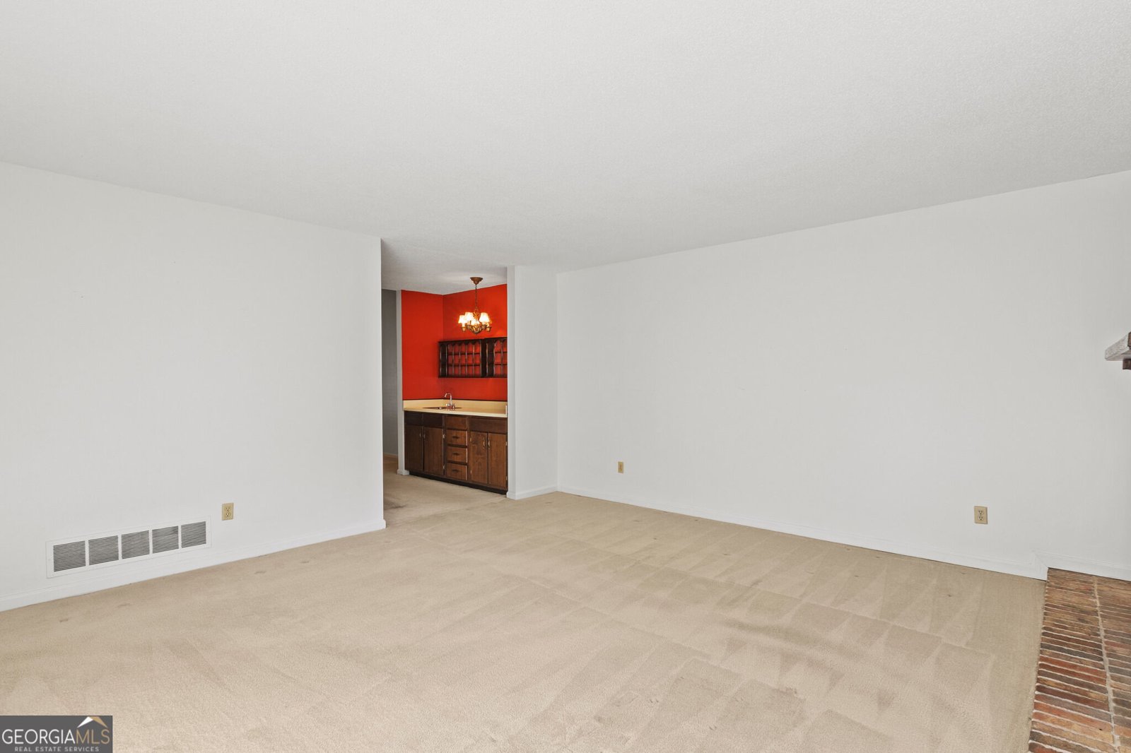 215 Leeward Lane Roswell - Photo 8