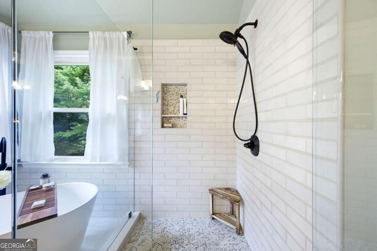 6408 Mobilis Court Sugar Hill - Photo 13