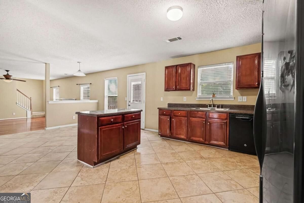 5027 Estonian Drive Fairburn - Photo 8