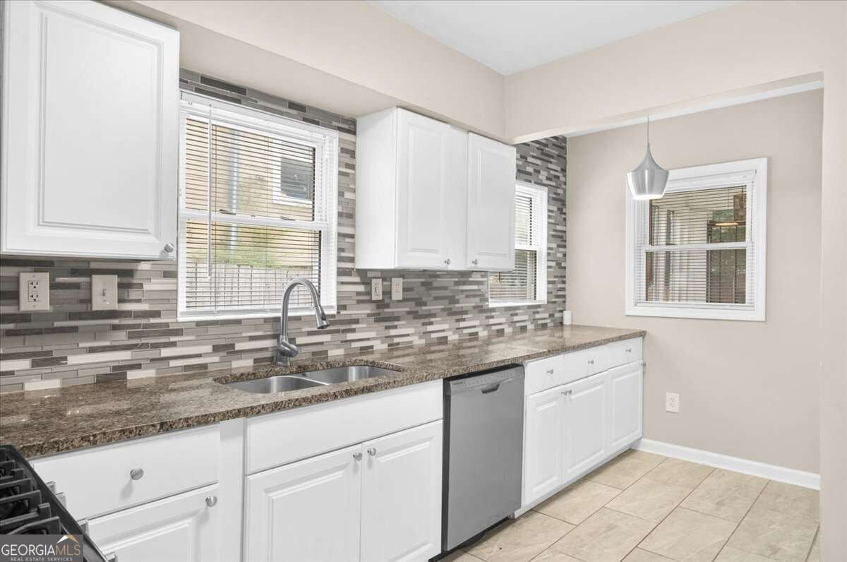 819 Woodbourne Drive Atlanta - Photo 12