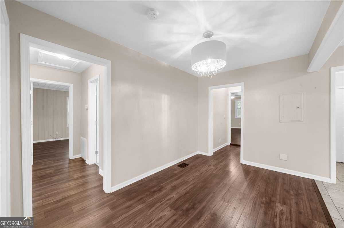 819 Woodbourne Drive Atlanta - Photo 9