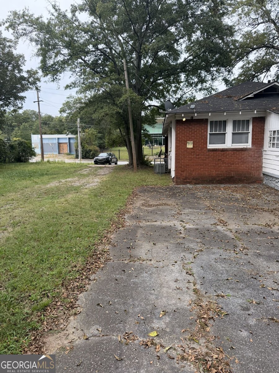 2882 Church Street East Point - Photo 8