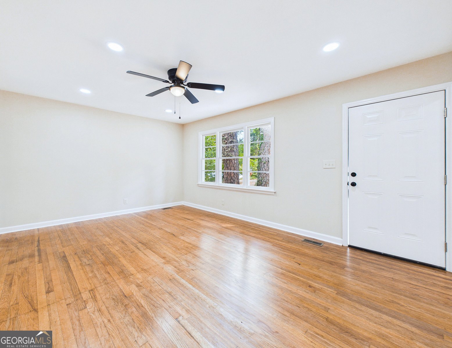 588 Rogers Drive Macon - Photo 10