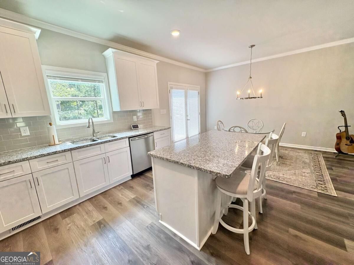406 Sunset Drive Statham - Photo 6