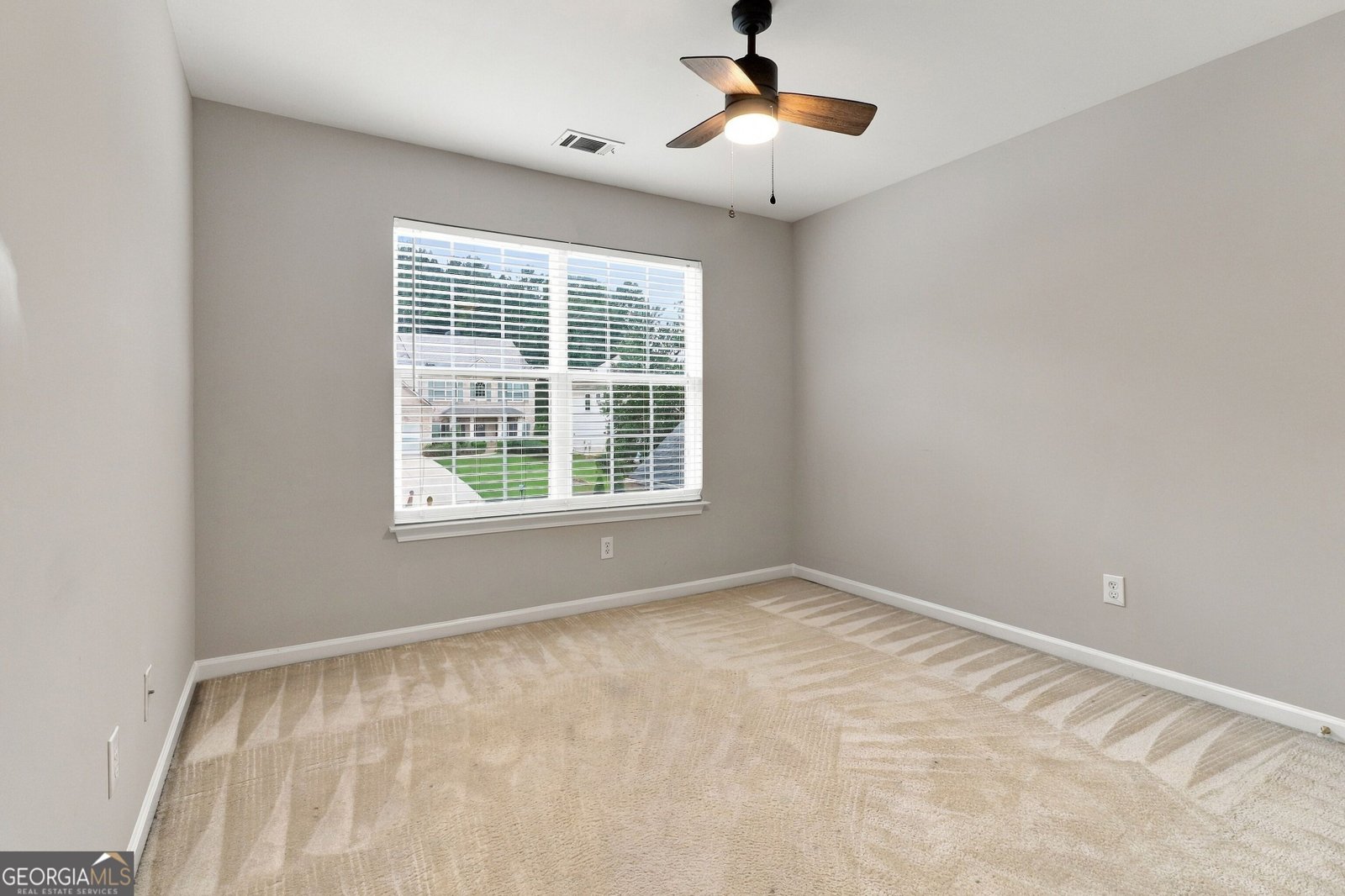 411 Azure Court Stockbridge - Photo 16