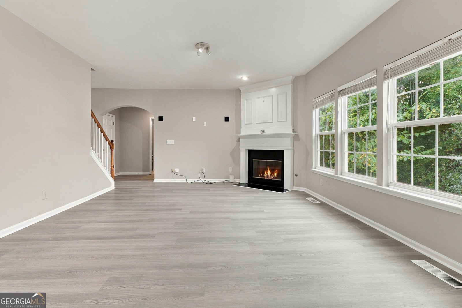 411 Azure Court Stockbridge - Photo 6