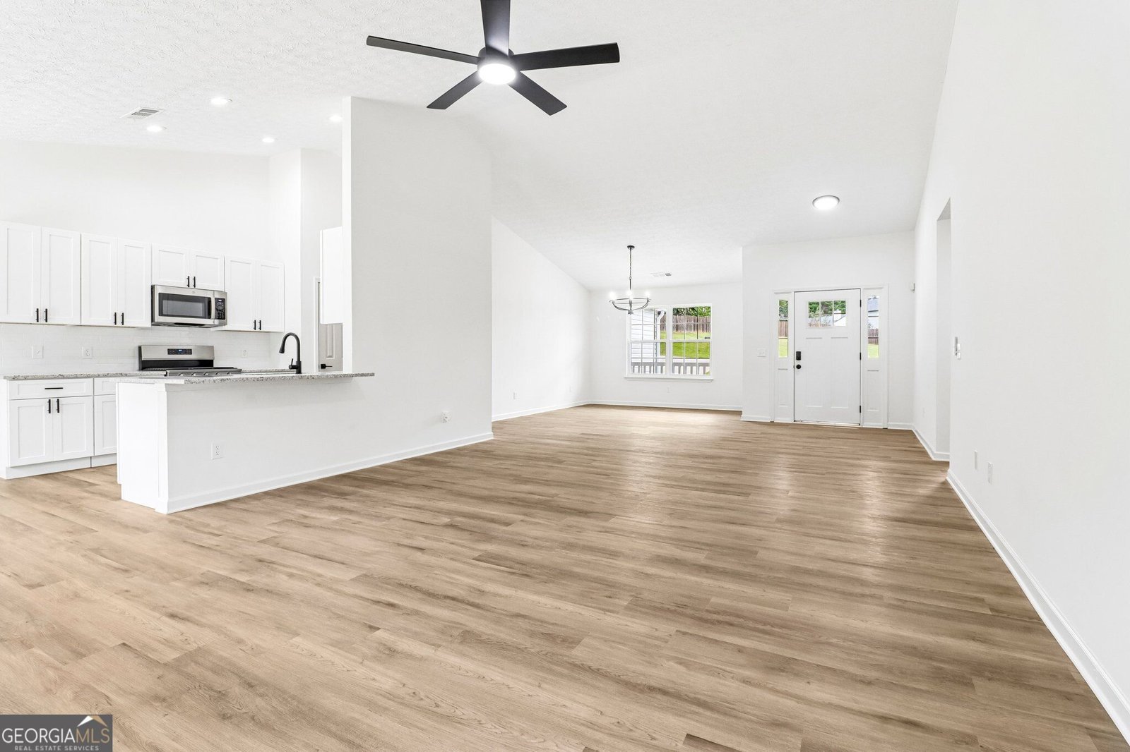 8435 River Hill Commons Drive Ball Ground - Photo 15