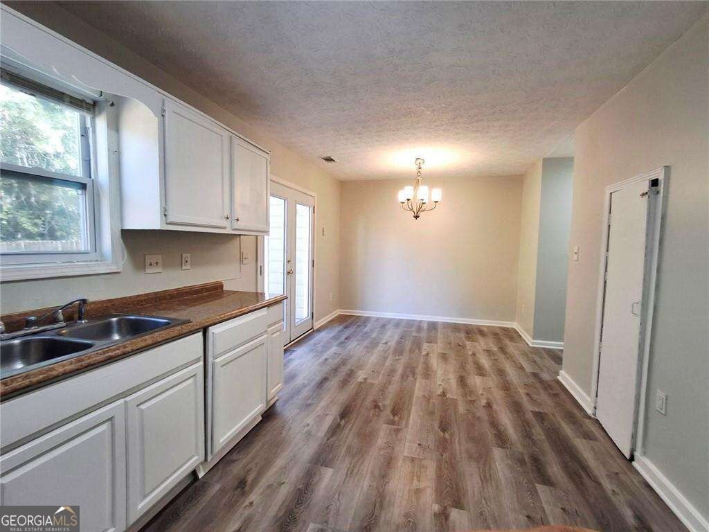 3530 Hopkins Court Powder Springs - Photo 6