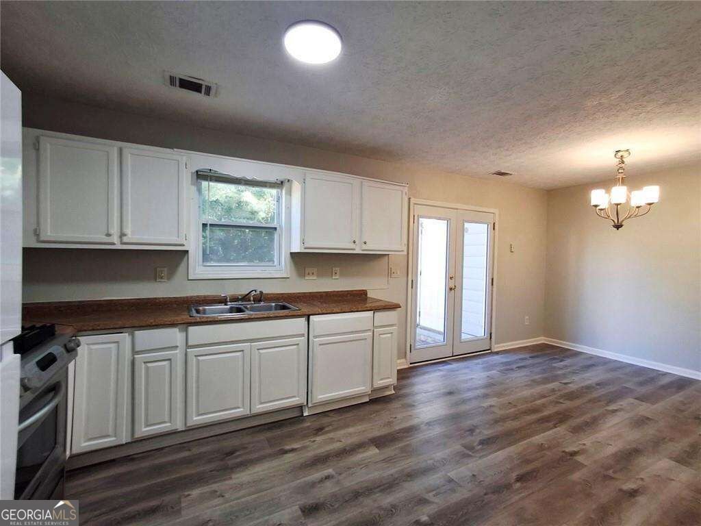3530 Hopkins Court Powder Springs - Photo 7