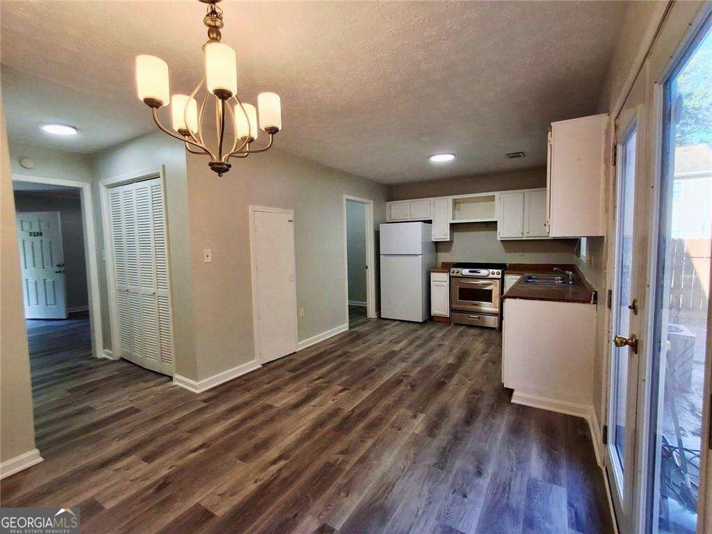 3530 Hopkins Court Powder Springs - Photo 8