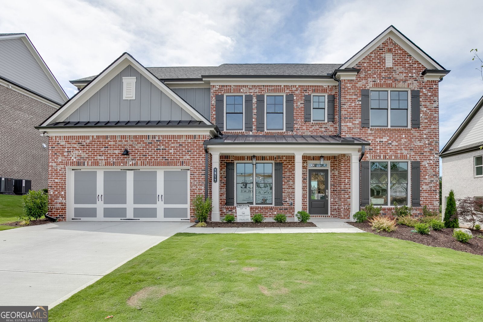 1813 Piney Bend Drive Buford - main photo