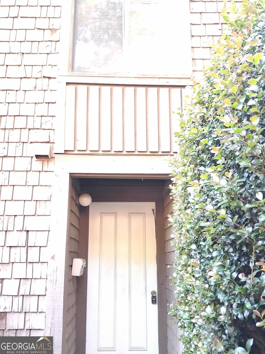 111 Willowick Drive Lithonia - main photo