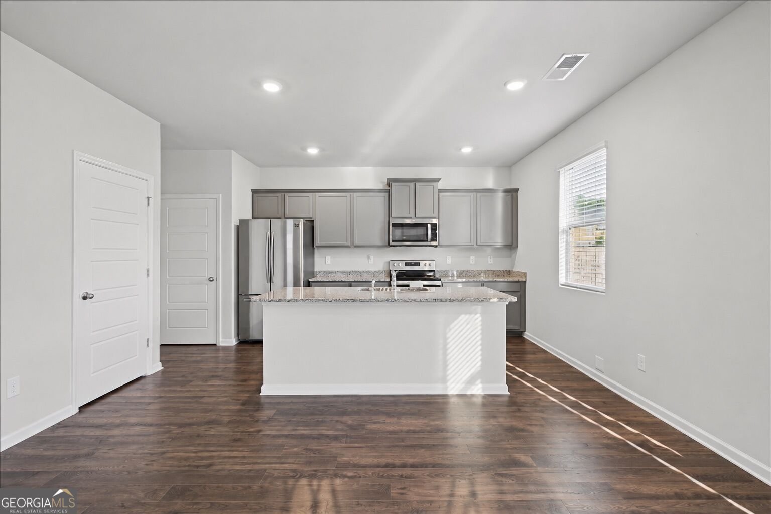613 Sturbridge Court Mcdonough - Photo 14