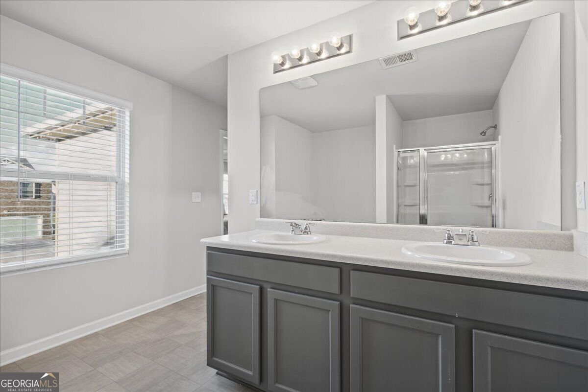 613 Sturbridge Court Mcdonough - Photo 6