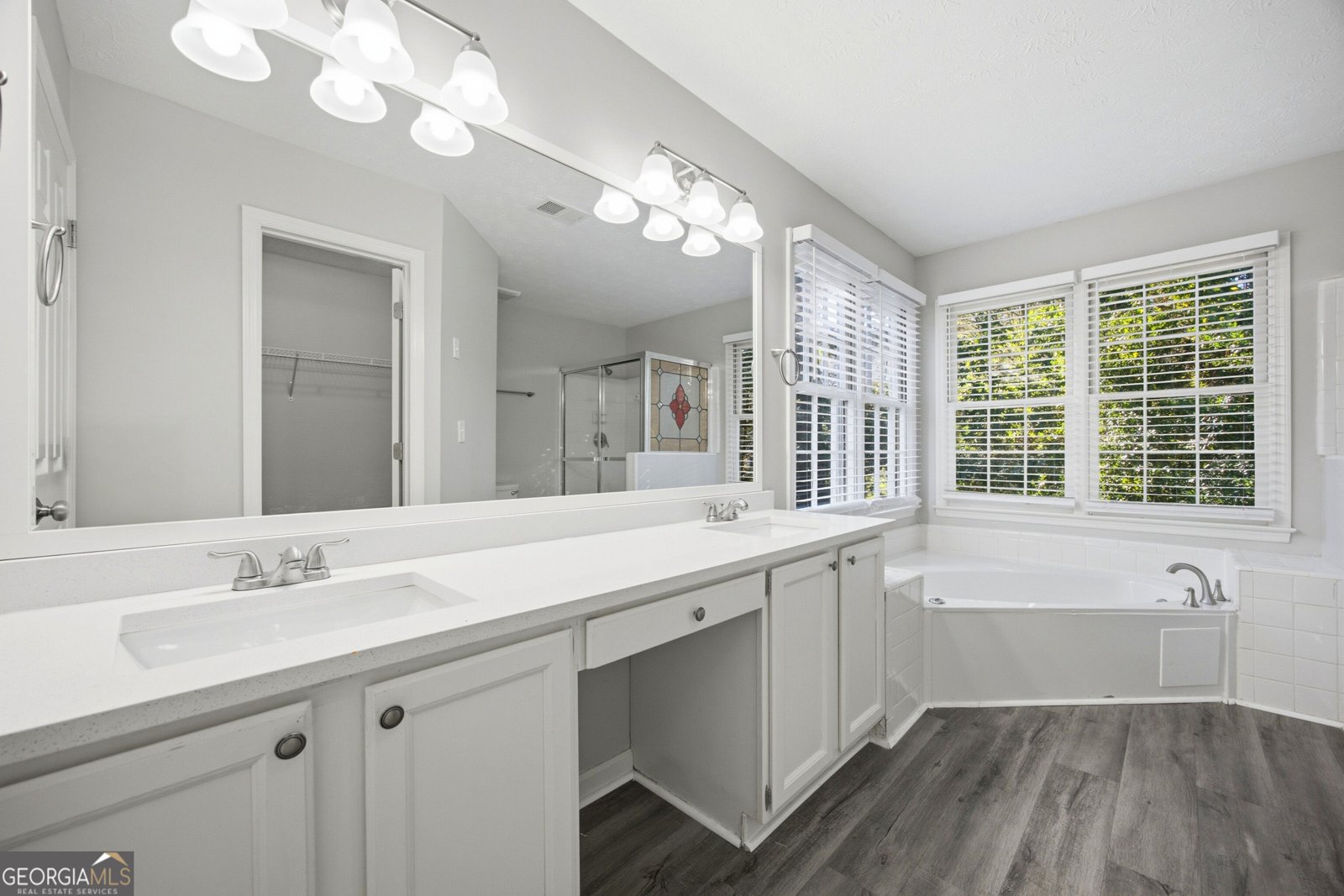 1055 Wellers Court Roswell - Photo 11