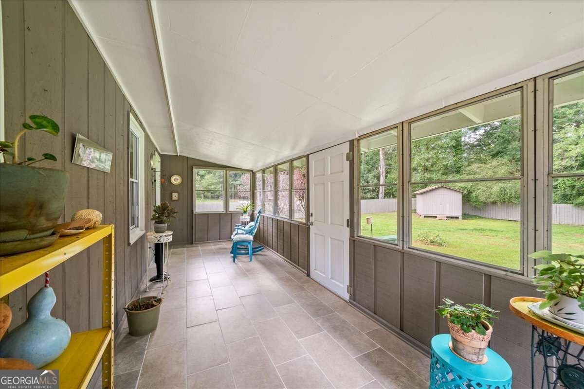 1586 Sprayberry Drive Marietta - Photo 10
