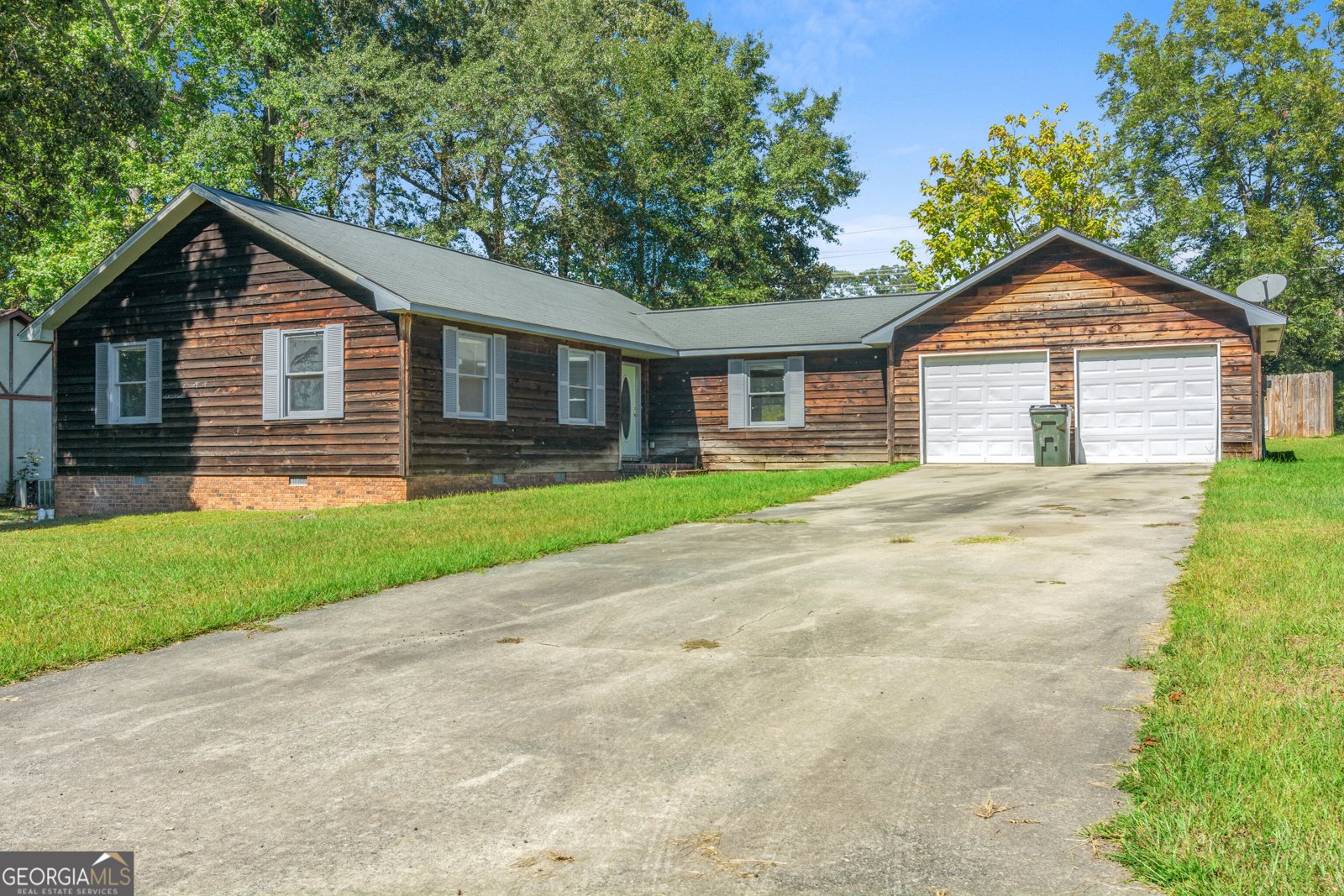 110 Springwood Drive Warner Robins - main photo