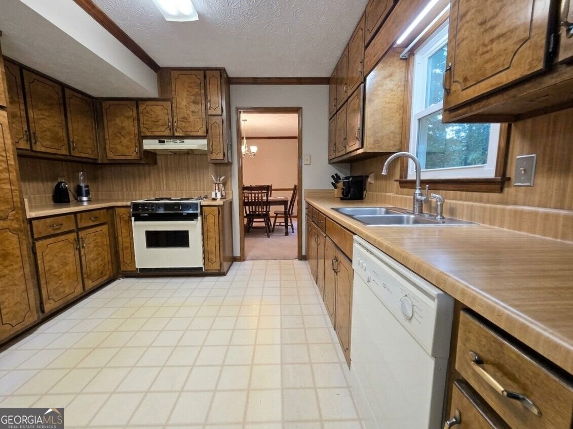 150 Merrydale Drive Fayetteville - Photo 9