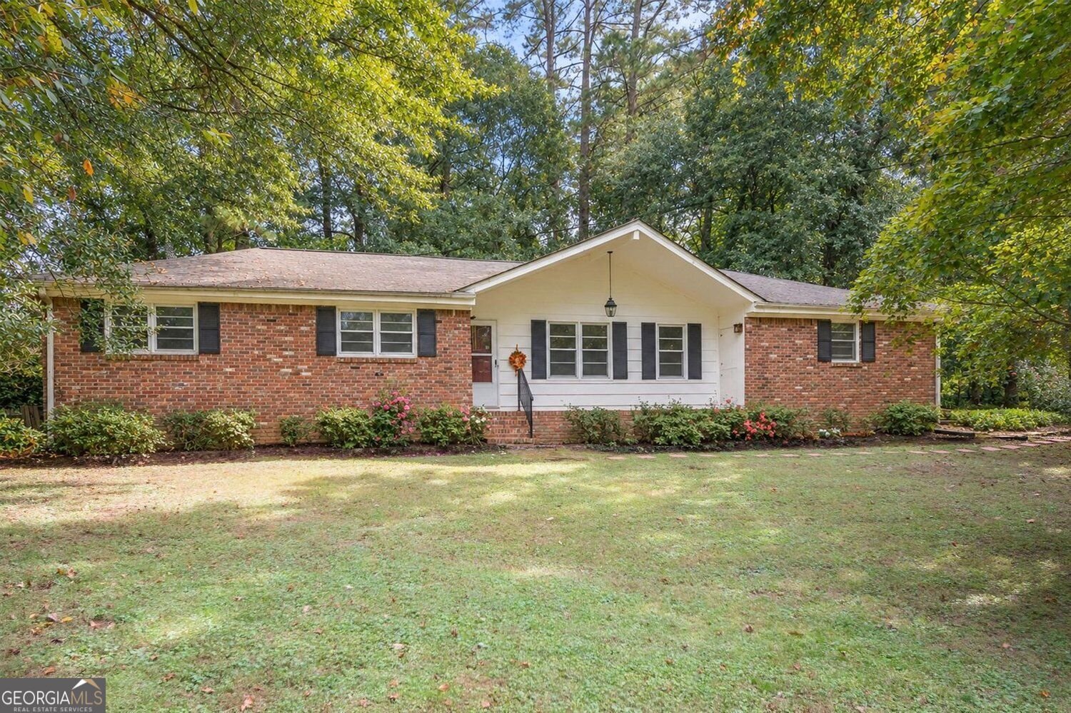 4464 Francis Court Lilburn - main photo
