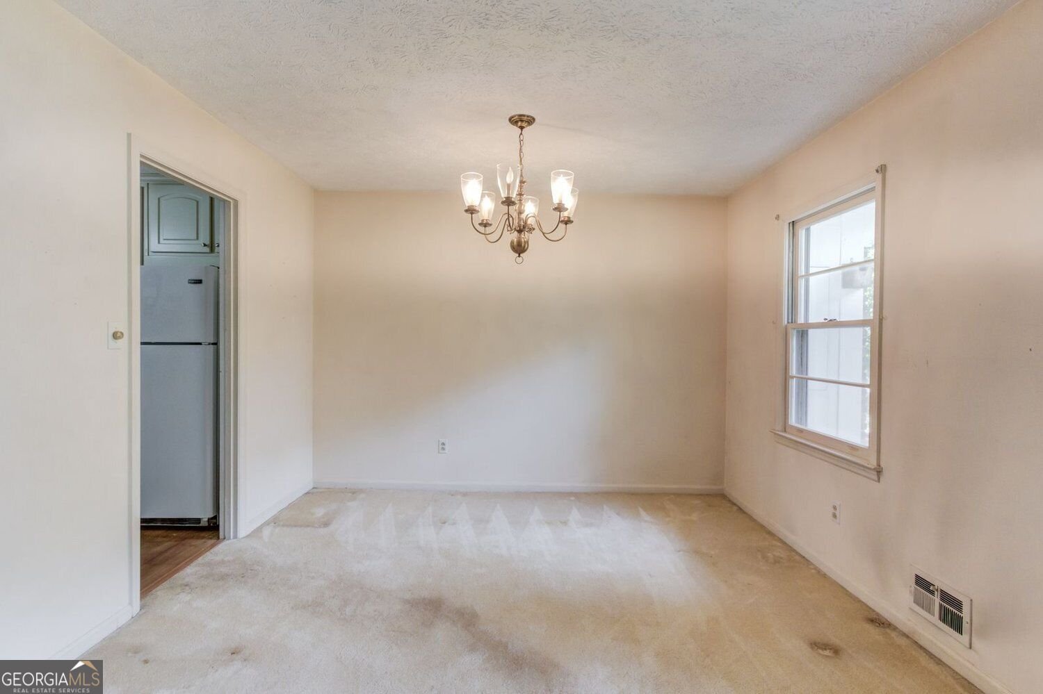 4464 Francis Court Lilburn - Photo 8