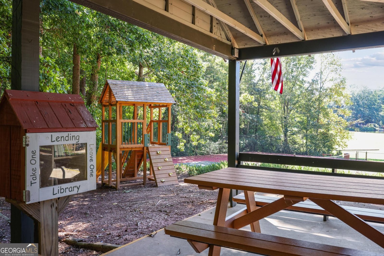 84 Lake Somerset Drive Marietta - Photo 29