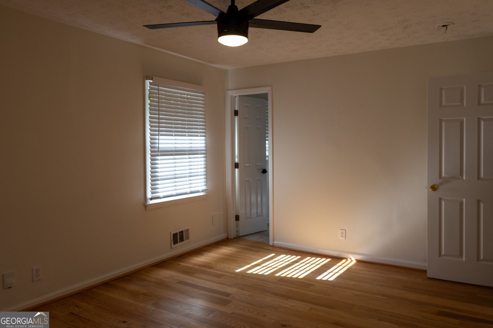 567 Woodland Lane Lawrenceville - Photo 14