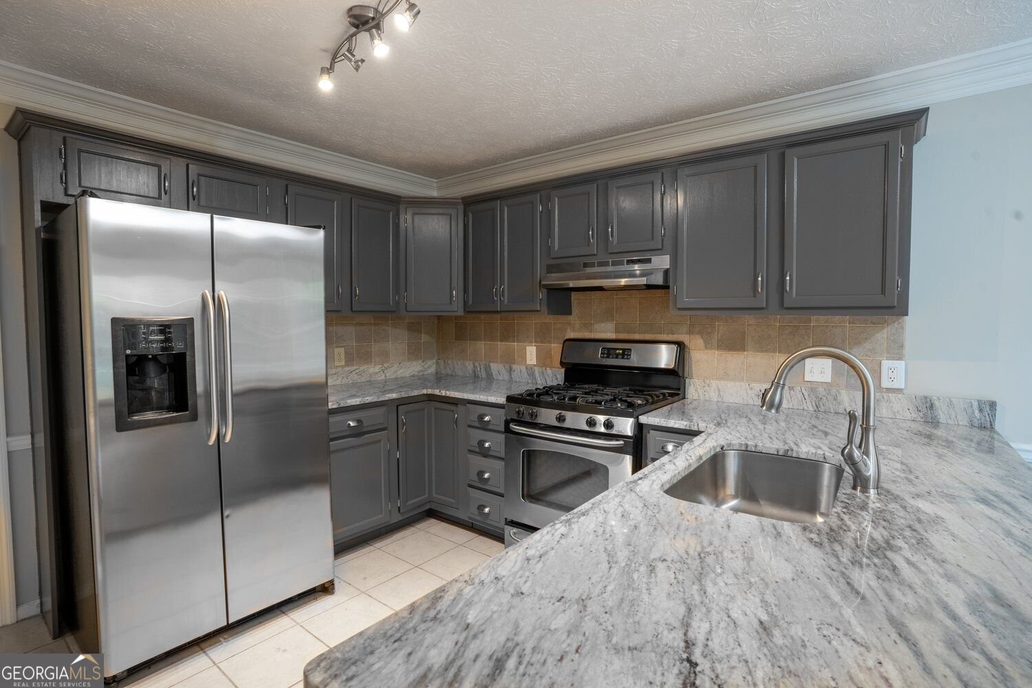 1403 Milford Chase Court Marietta - Photo 10