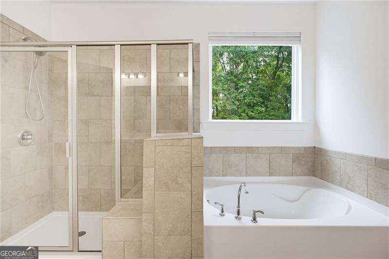 2445 Oxenwood Drive Marietta - Photo 32
