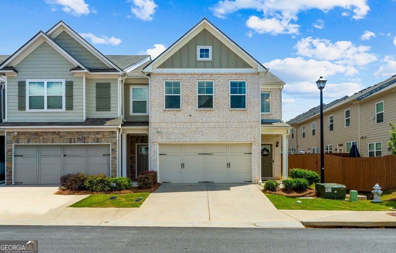7651 Squire Court Fairburn - main photo