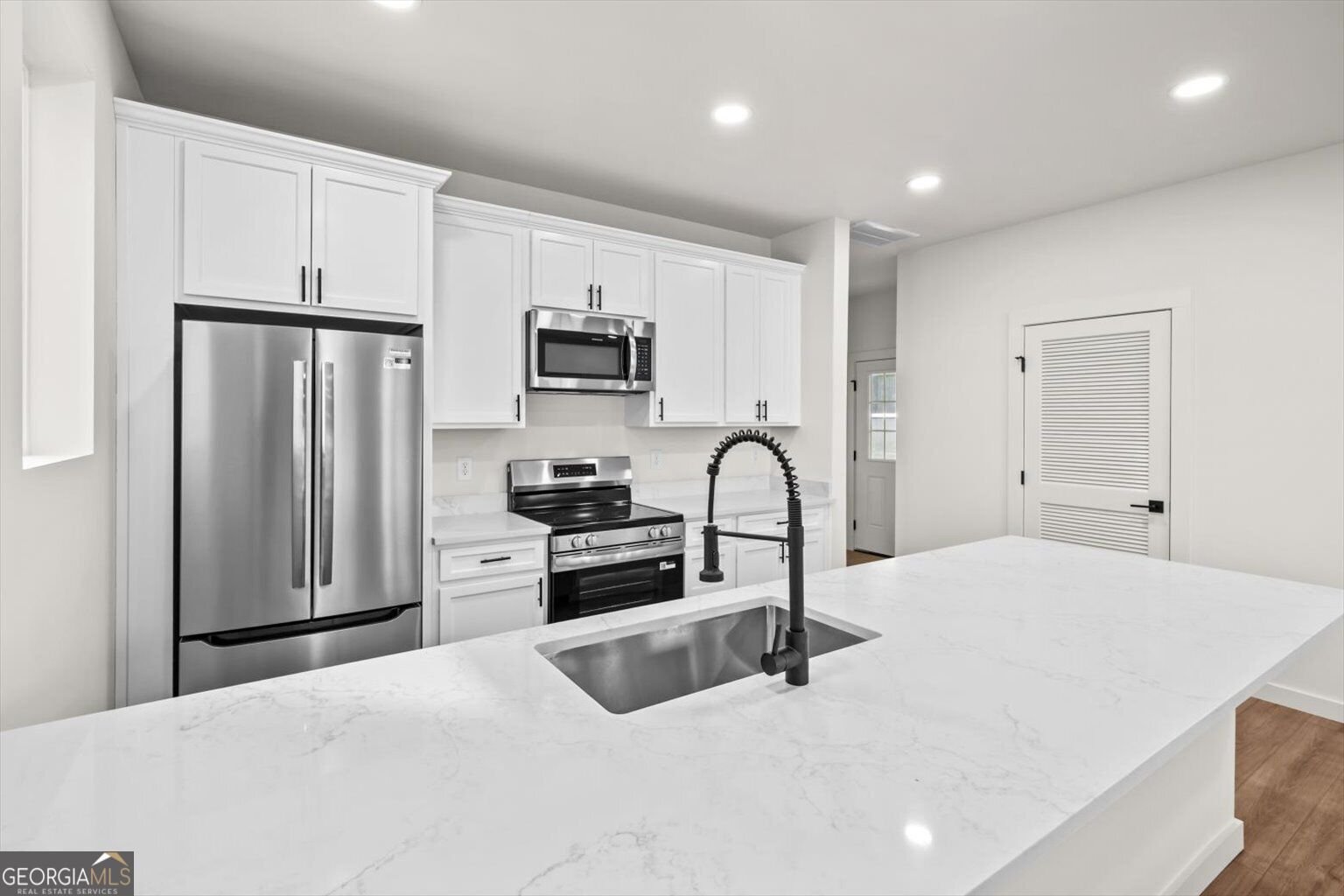 902 Hamilton Street Dalton - Photo 11