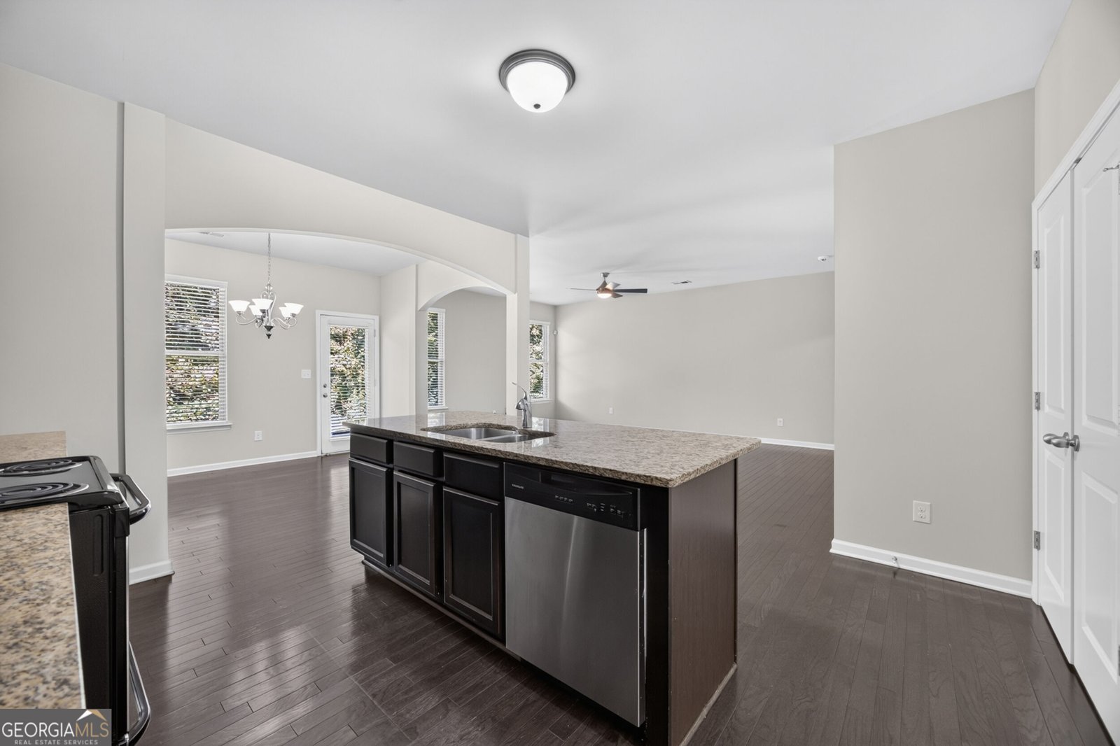 7113 Creeksong Drive Douglasville - Photo 11