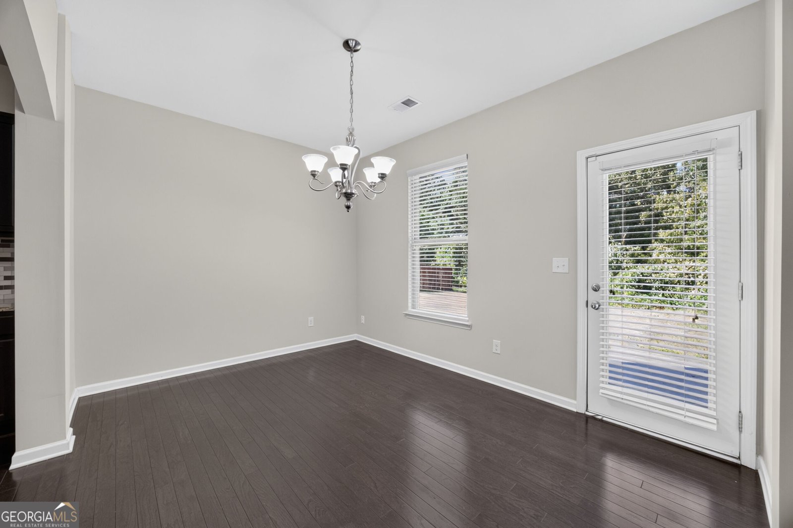 7113 Creeksong Drive Douglasville - Photo 8