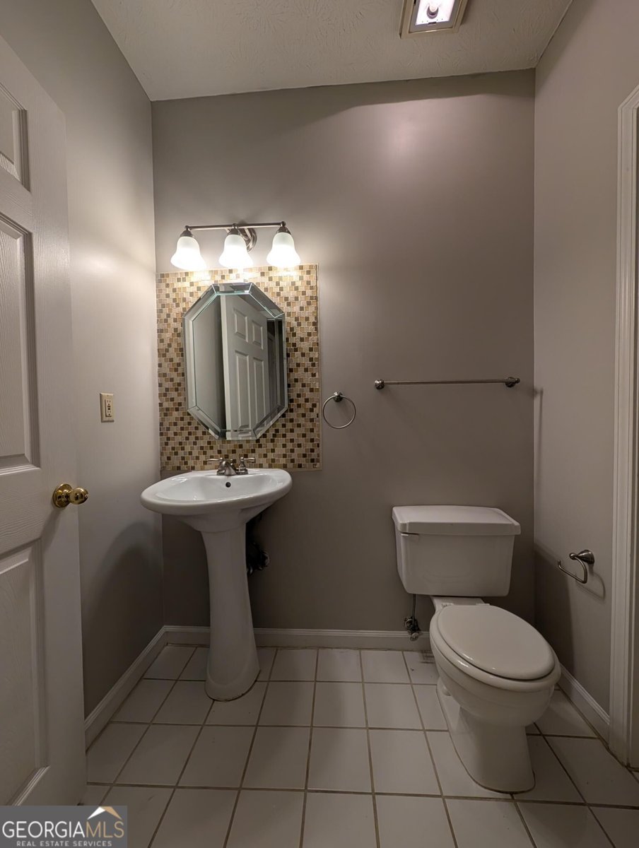 2680 Pine Tree Road Atlanta - Photo 9