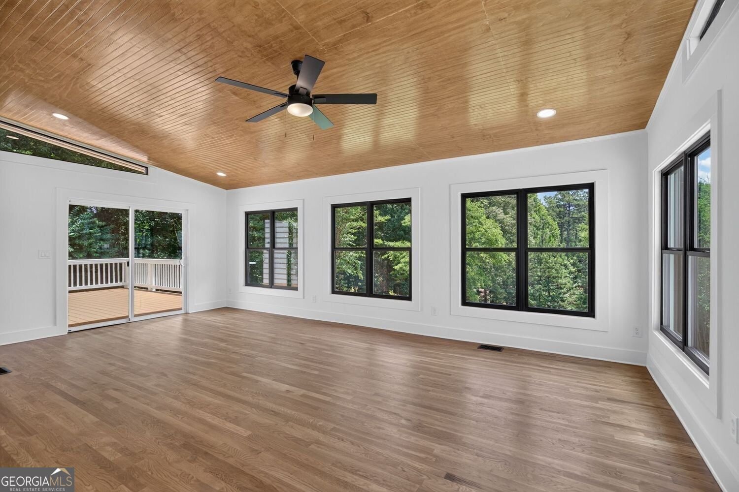 5098 Gwendolyn Court Acworth - Photo 8